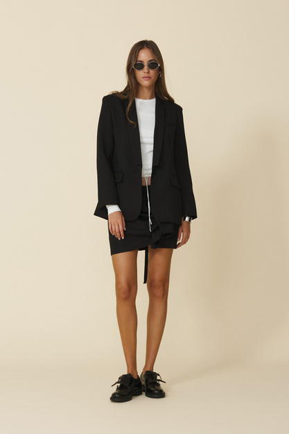 Black Blazer With Backless - FW25