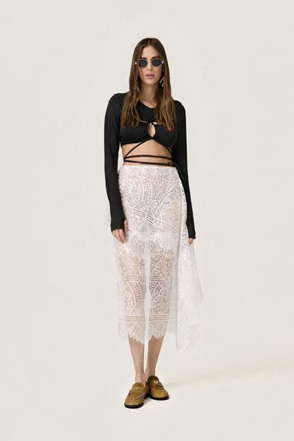 Black Cropped Blouse With a Front Cut-Out Detail And Adjustable Lace-Up Tie - SS26