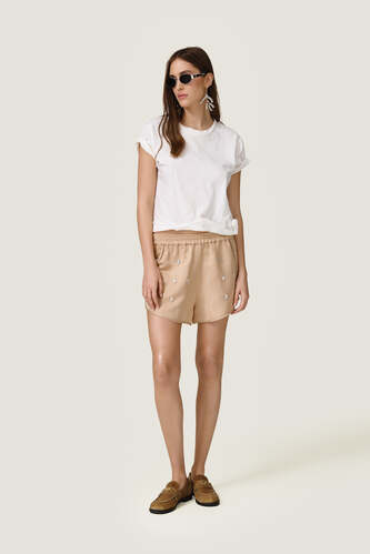 White T-shirt featuring a discreet wire inserted into the hem - SS26 - PNK Casual
